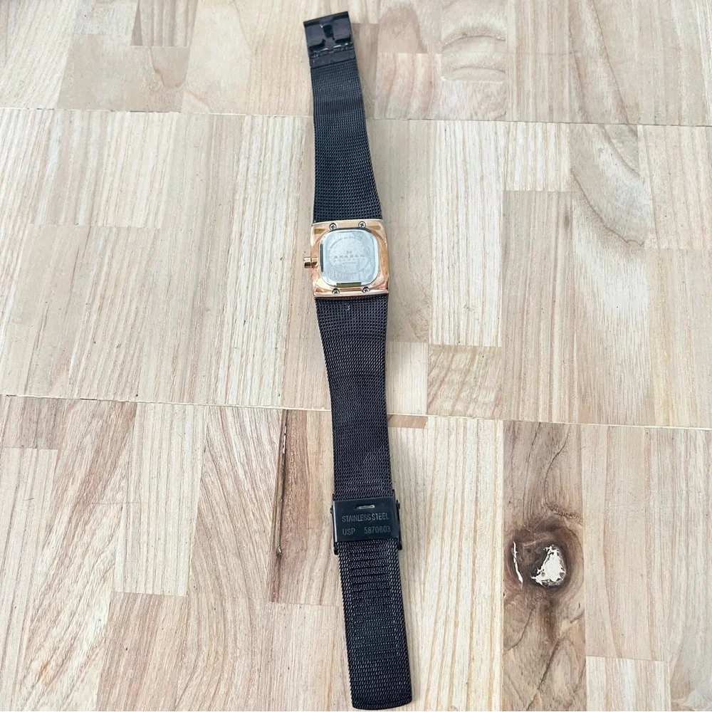 Skagen Denmark ladies metallic brown dress watch NEW BATTERY